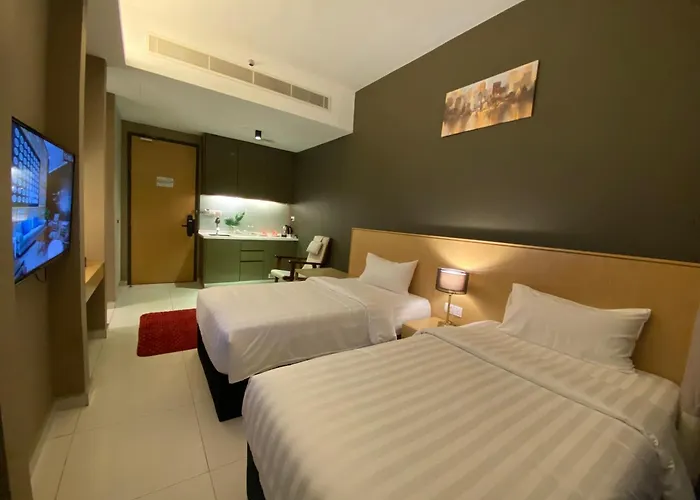 The Honeymoon Haven - 99 Residences